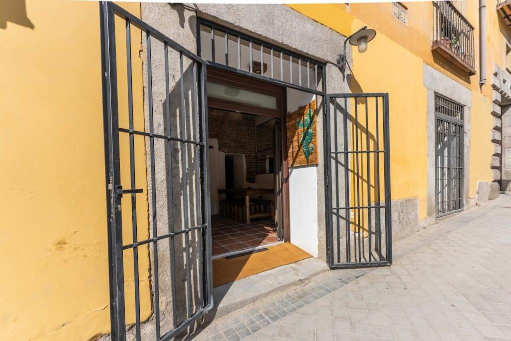 Encantador Apartamento En Calle Segovia มาดริด ภายนอก รูปภาพ